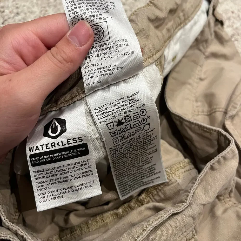 Levi's Mens Cargo Shorts Tan 33 Outdoor Casual Dad Cotton Utility